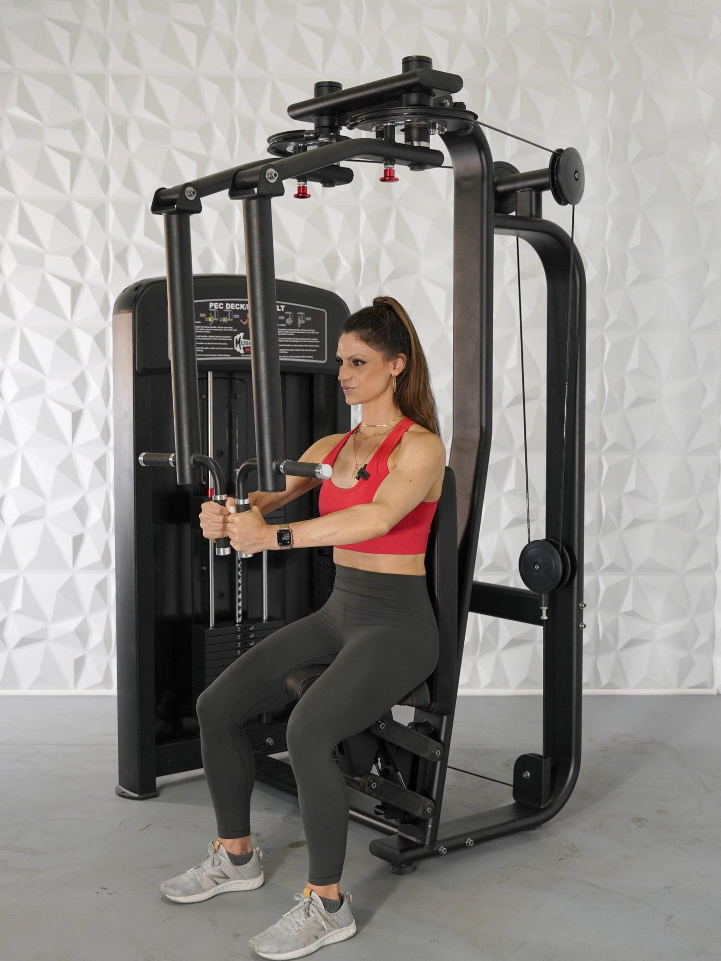 Elite Selectorized Pec Deck/Rear Delt - Muscle D Fitness - Commercial - Adjustable Seat - Pin Selectorized Chest / Back Combo