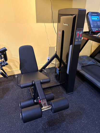 Leg Extension/Prone Leg Curl